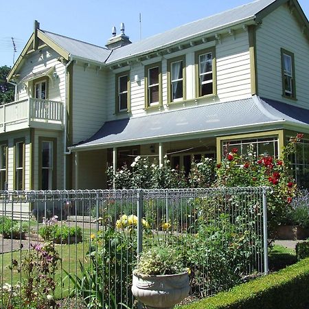 Tairoa Lodge & Cottage Hawera Zewnętrze zdjęcie